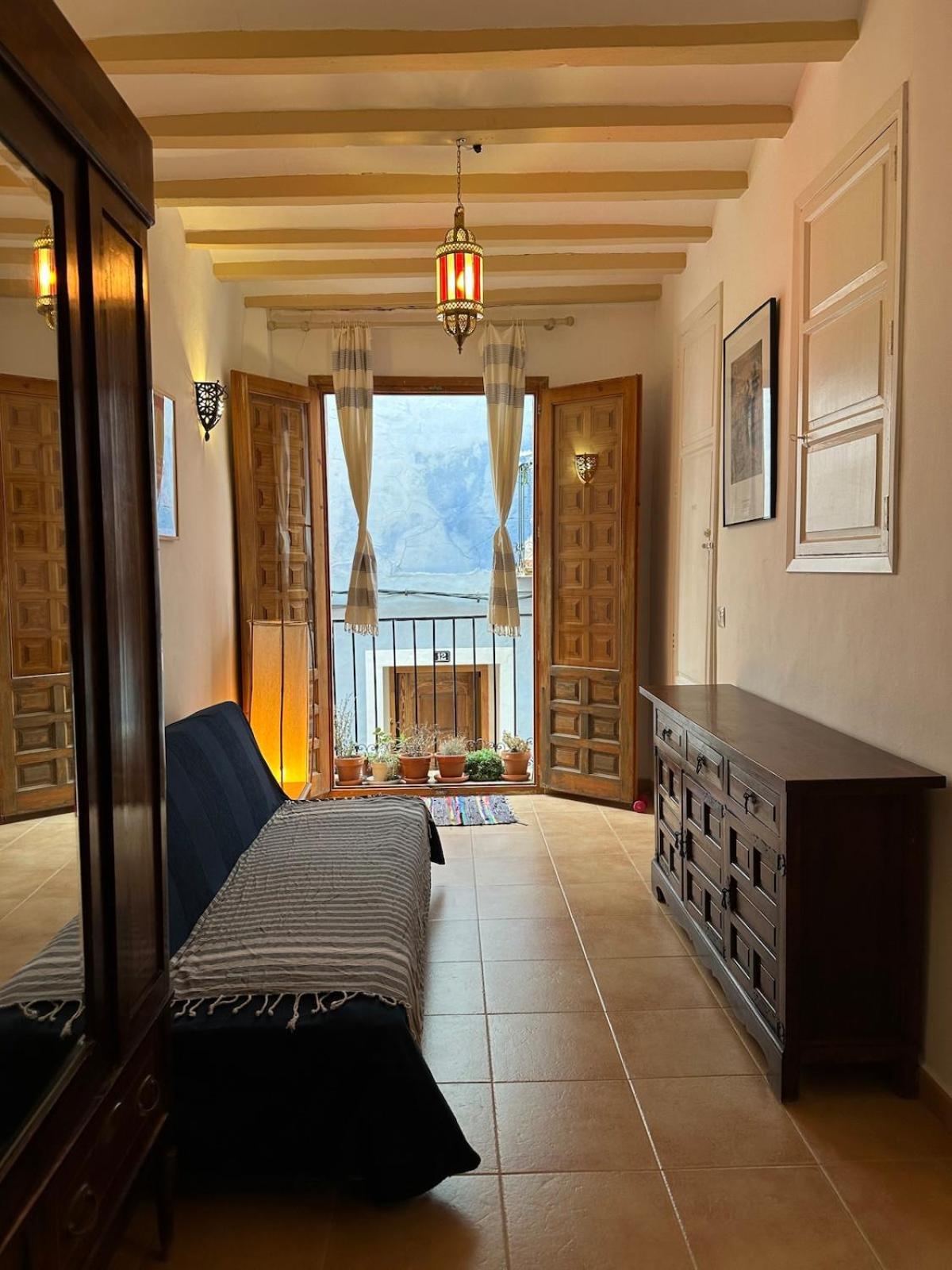 Oldtown Family House With Amazing Terrace - 3 Minutes From Beach! Ла-Віла-Джойоза Екстер'єр фото