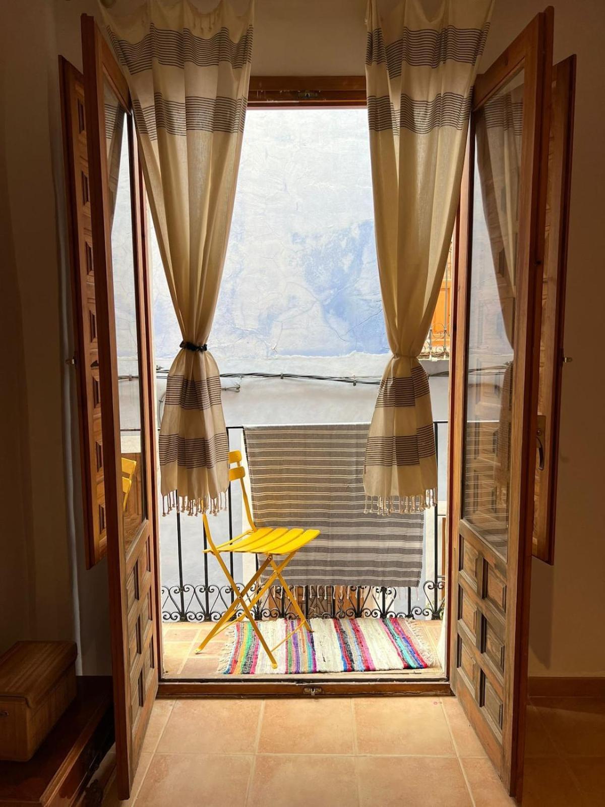 Oldtown Family House With Amazing Terrace - 3 Minutes From Beach! Ла-Віла-Джойоза Екстер'єр фото