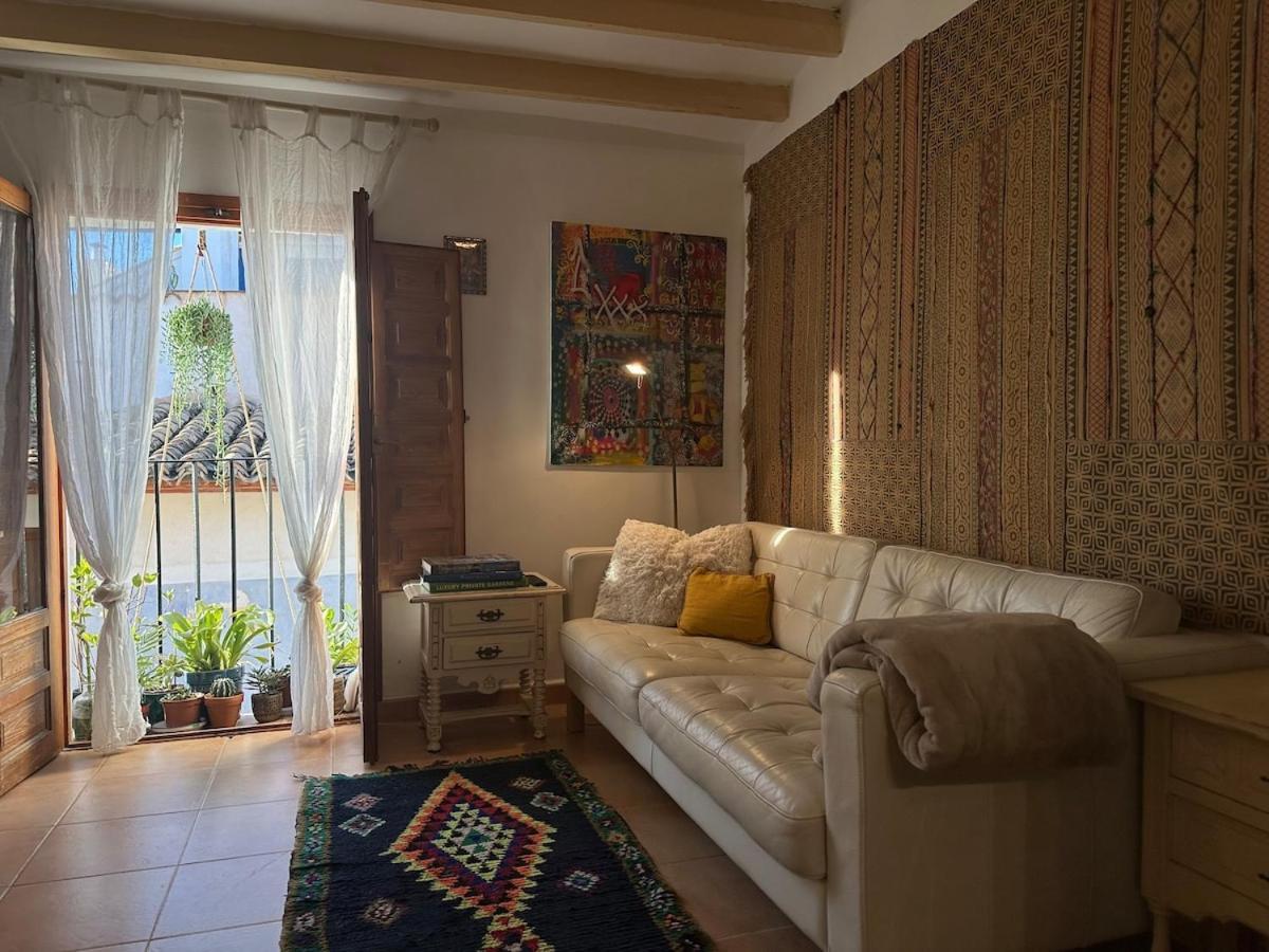 Oldtown Family House With Amazing Terrace - 3 Minutes From Beach! Ла-Віла-Джойоза Екстер'єр фото